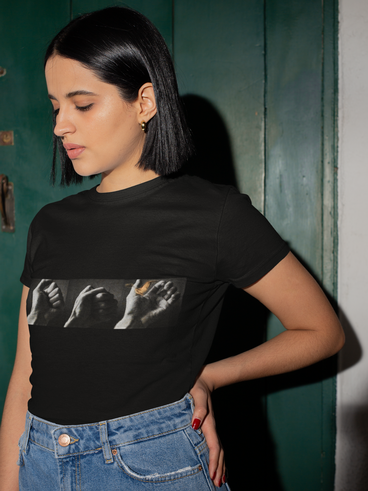 Release you inner butterfly in this Crewneck Sweatshirt