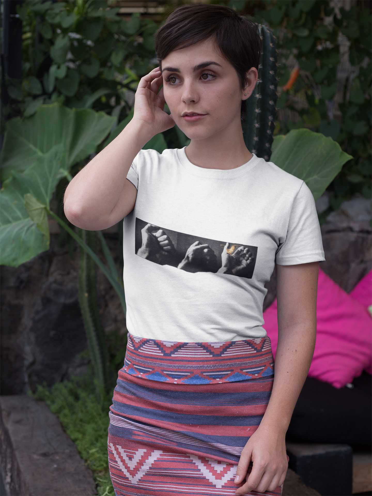 Release you inner butterfly in this  Crewneck Sweatshirt